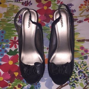 Xhilaration Tacey Ruffle Platform Heel, Black, 8